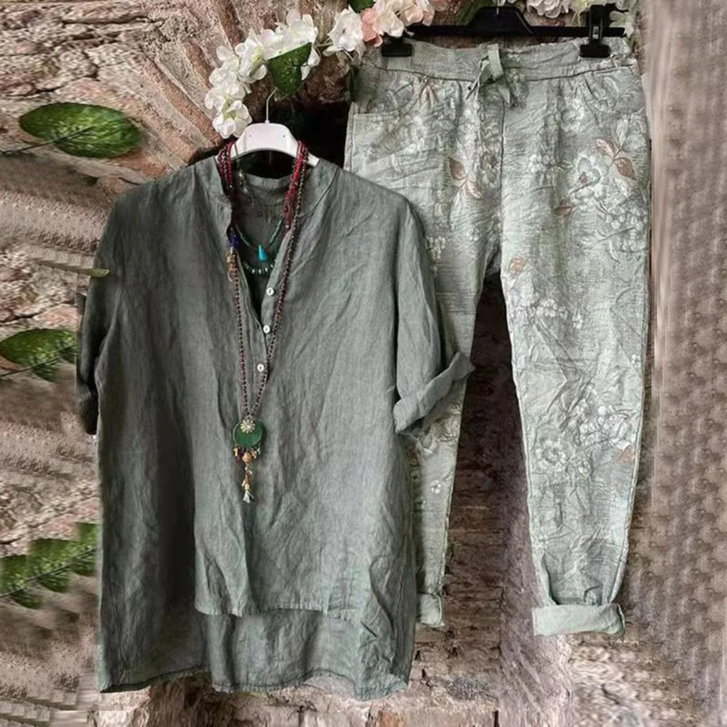 GR - Women's Outfits