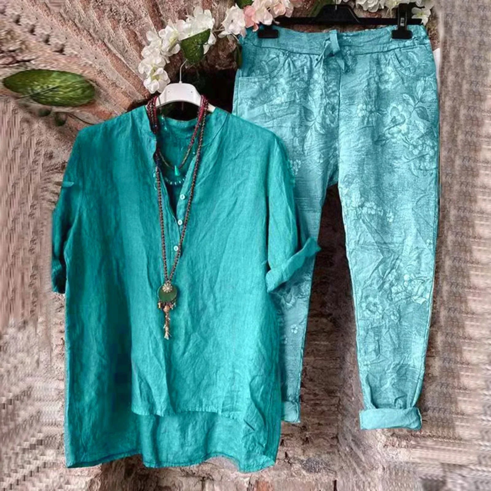 GR - Women's Outfits