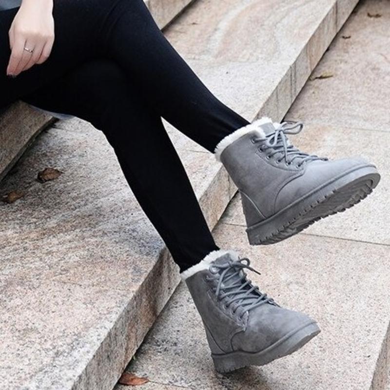 GR | Elegant mid-height ankle boots