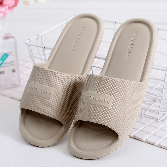GR – Non-slip summer flip-flops for women: Comfortable indoor slippers, waterproof EVA material