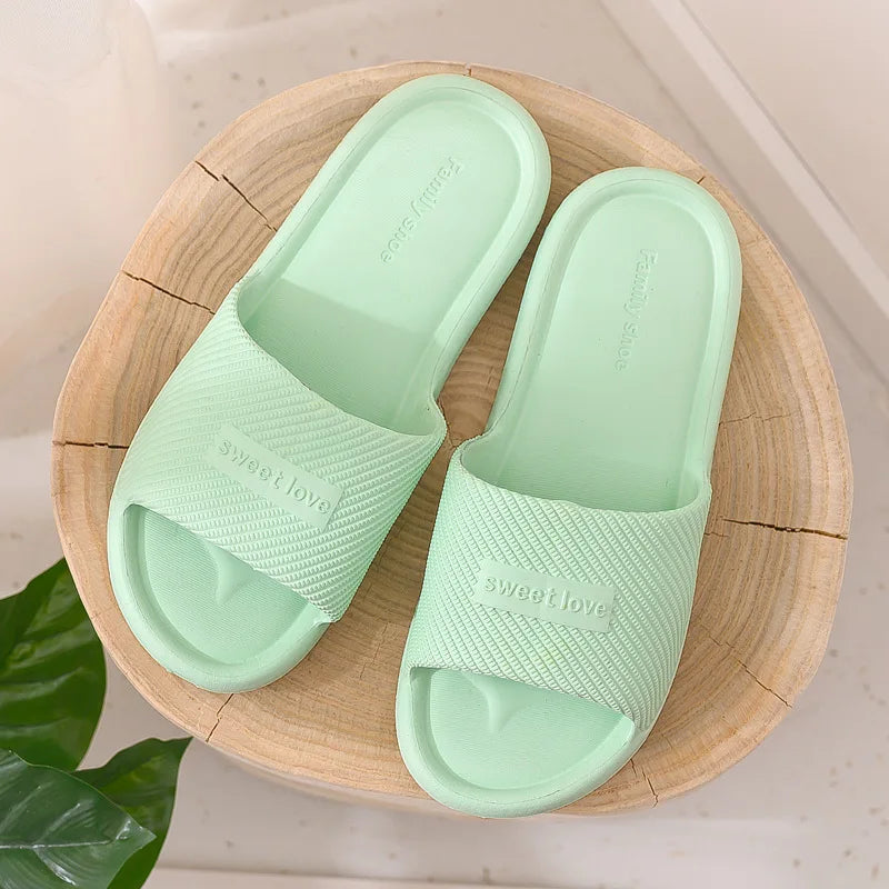GR – Non-slip summer flip-flops for women: Comfortable indoor slippers, waterproof EVA material