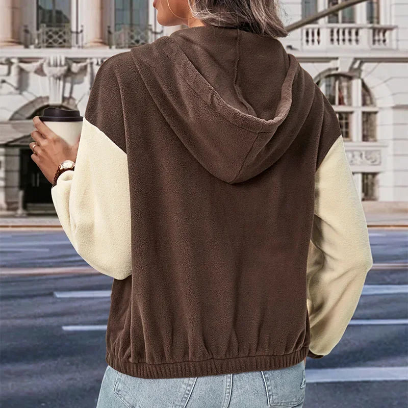 GR - Fleece jacket with hood and patchwork pattern