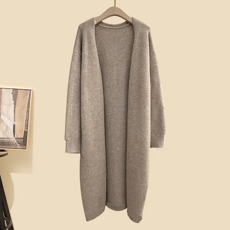 GR | Elegant 3-piece roll-neck sweater set for women