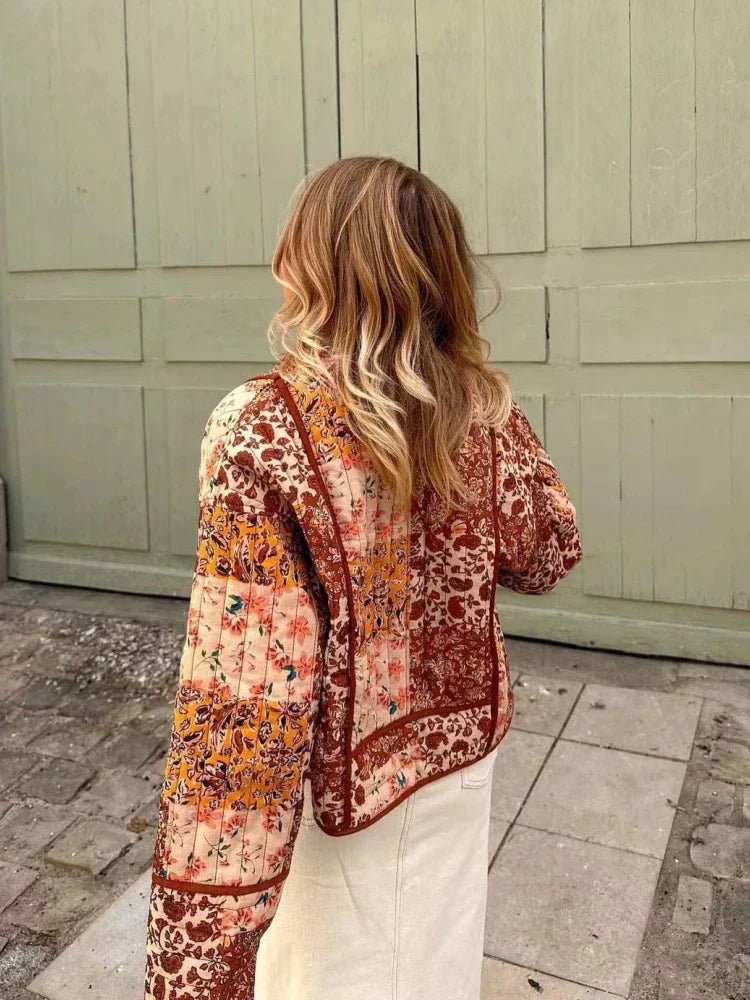 GR - Colorful quilted jacket with floral pattern