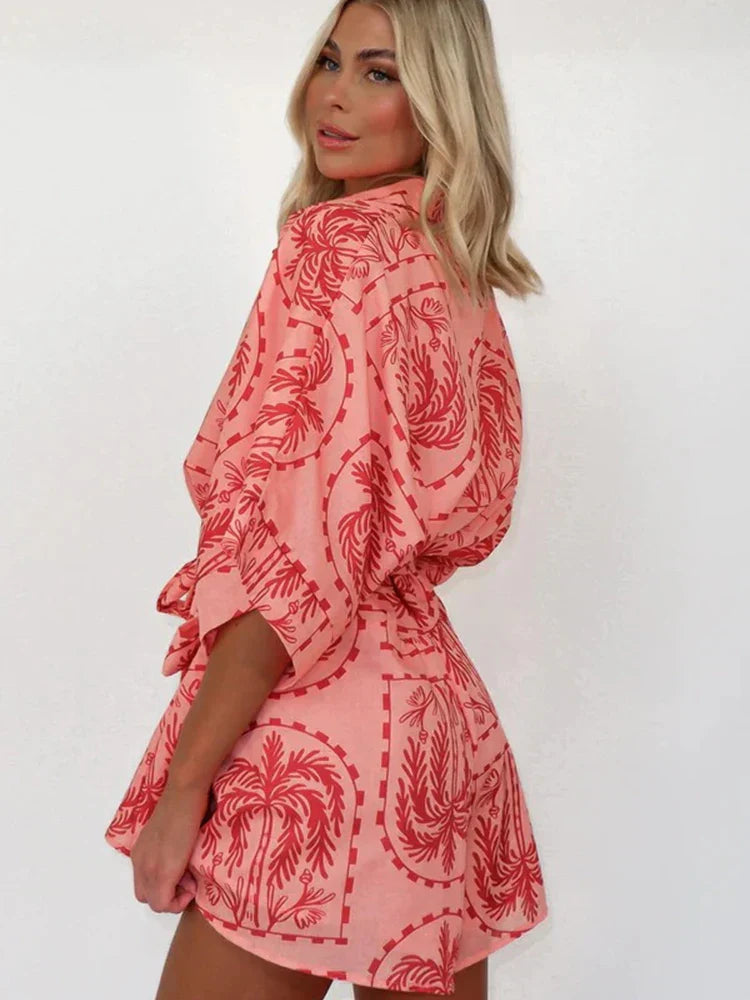 Casual, loose-fitting printed playsuit