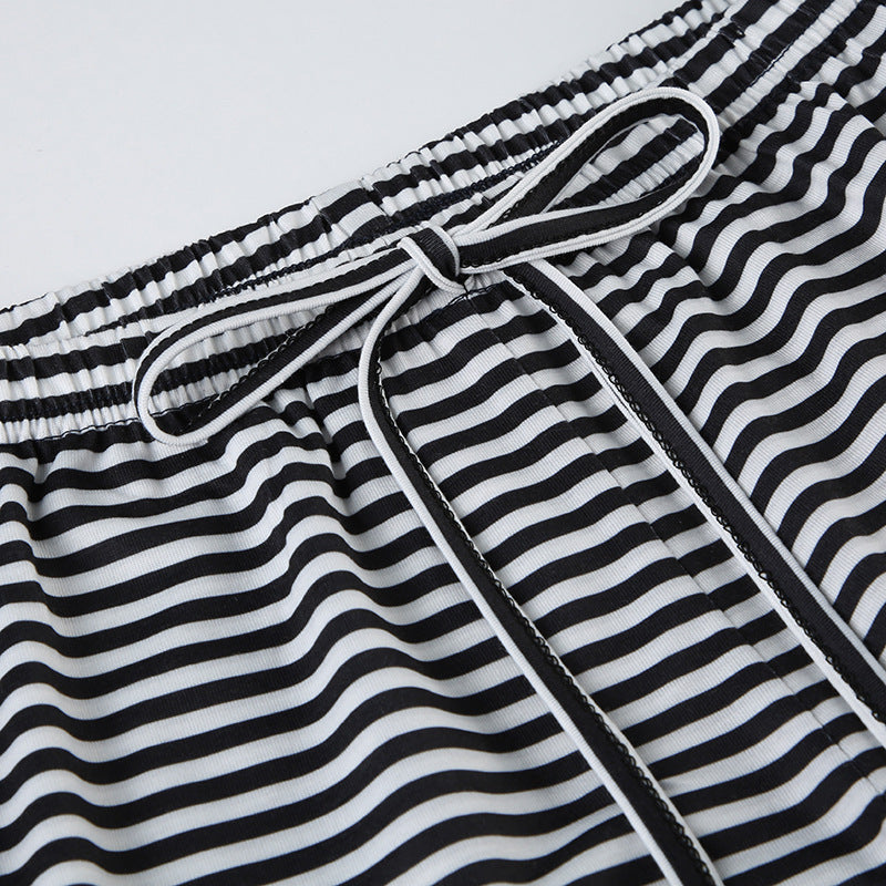 GR | Cool Striped Trousers for a Fresh Look