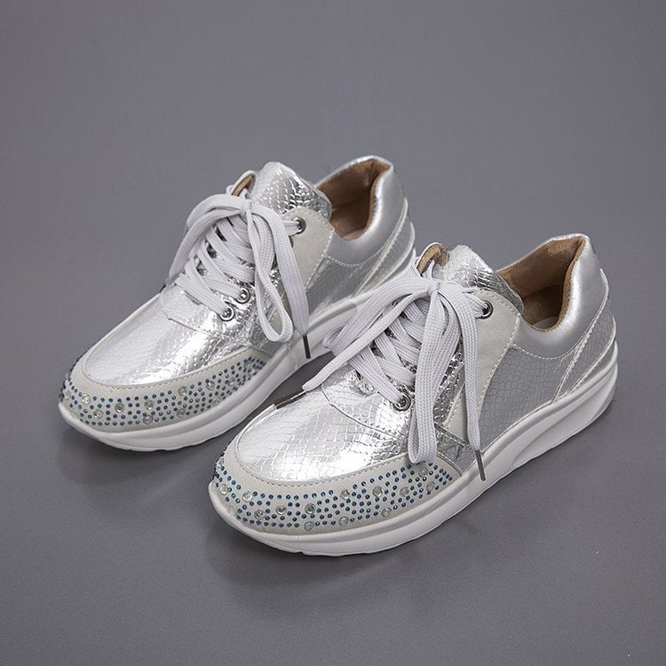 Women's sporty sneakers with glitter elements and ergonomic sole, size S