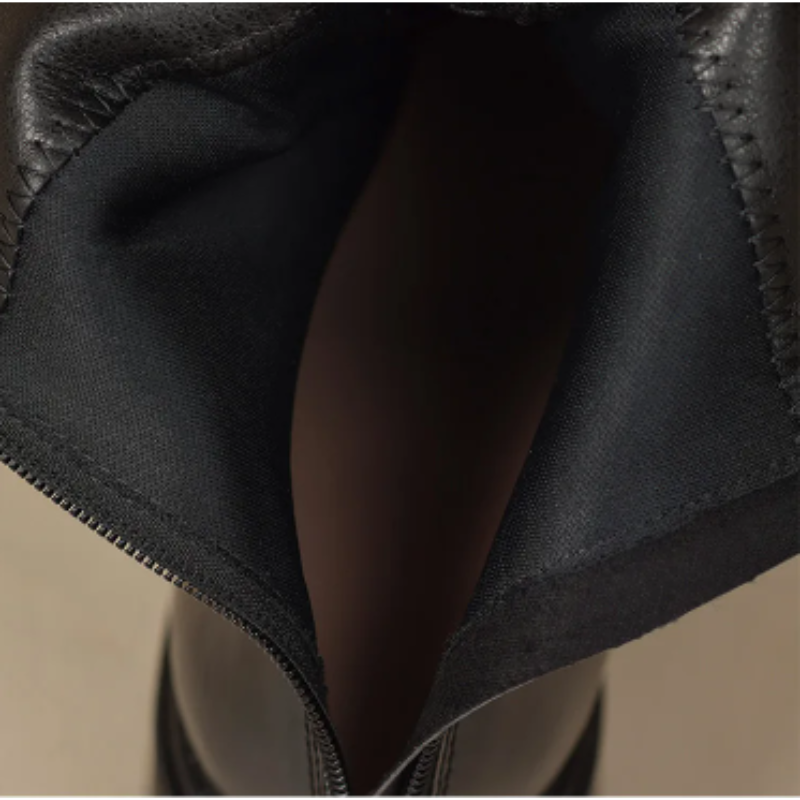 GR | Stylish leather ankle boots with block heels for women