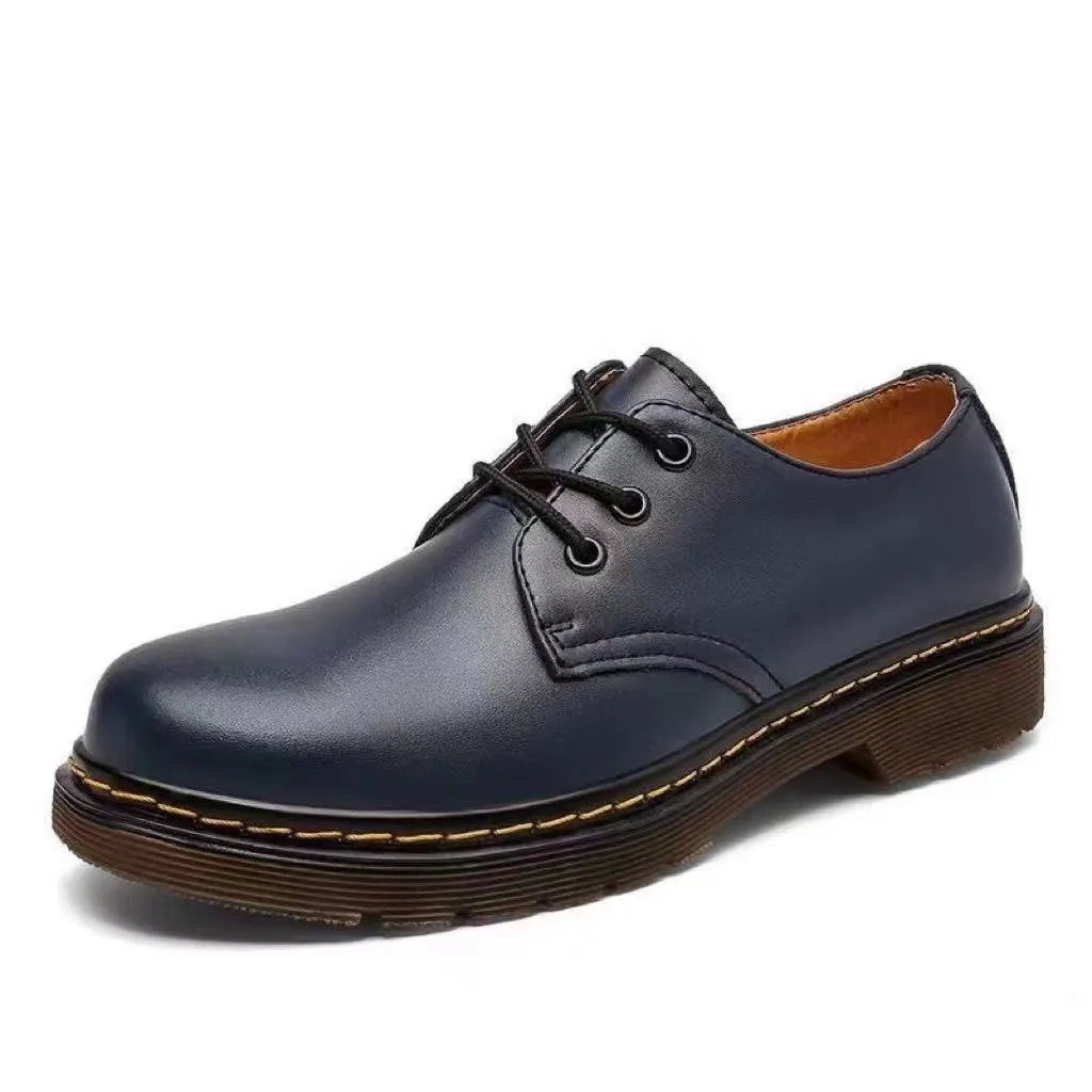 GR | Robust St. Martin's boots with profiled sole