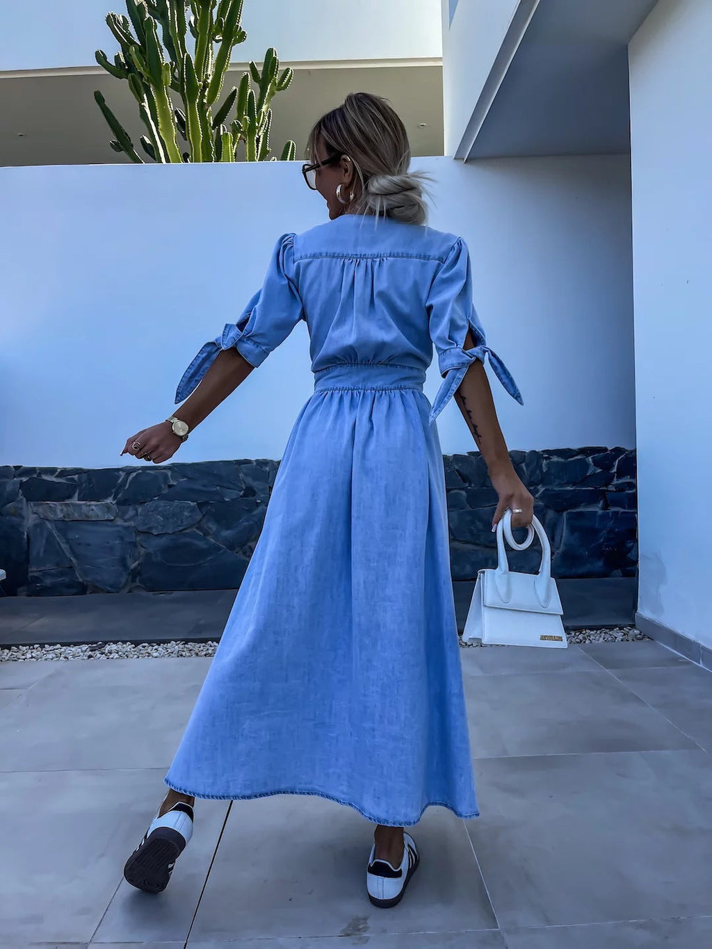 GR | Modernes Denimkleid