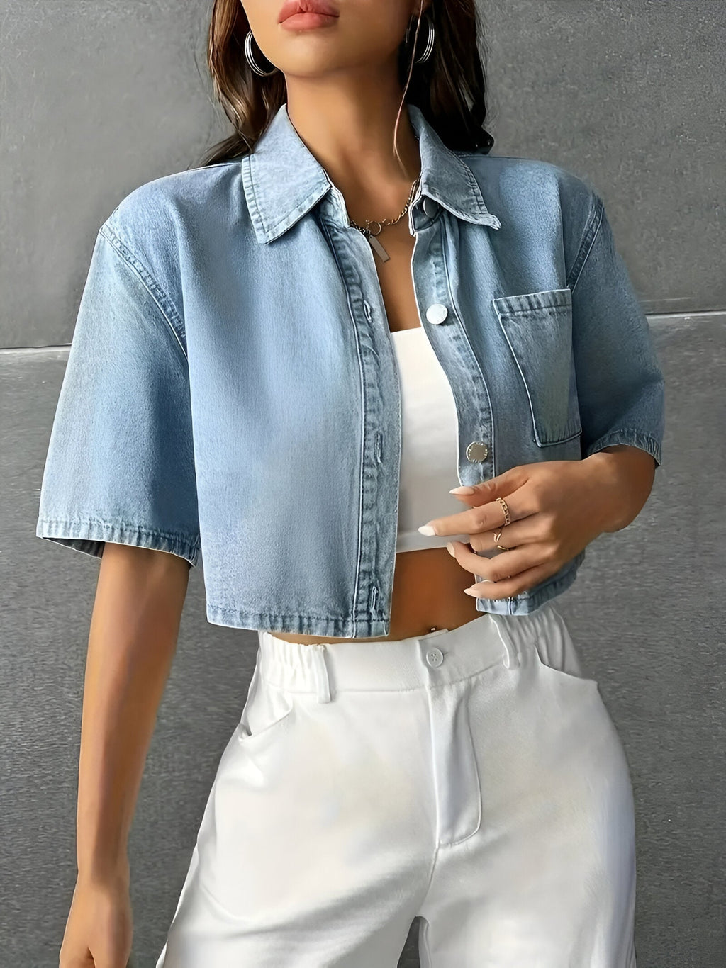 GR | Mühelos Schickes Hellblaues Denim-Shirt