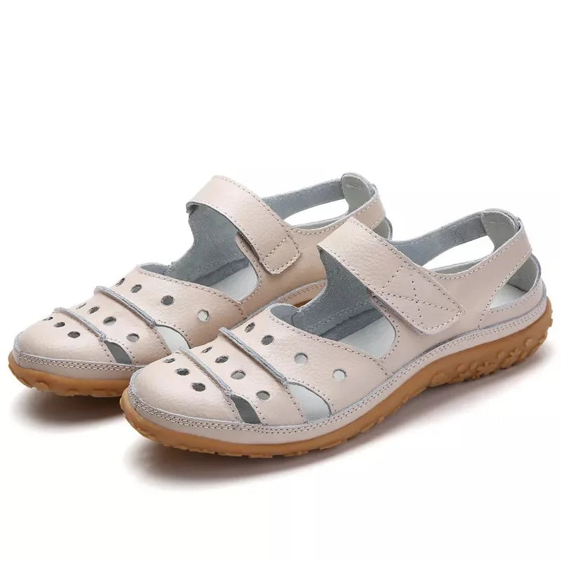 GR | Orthopedic spring sandals with Velcro closure