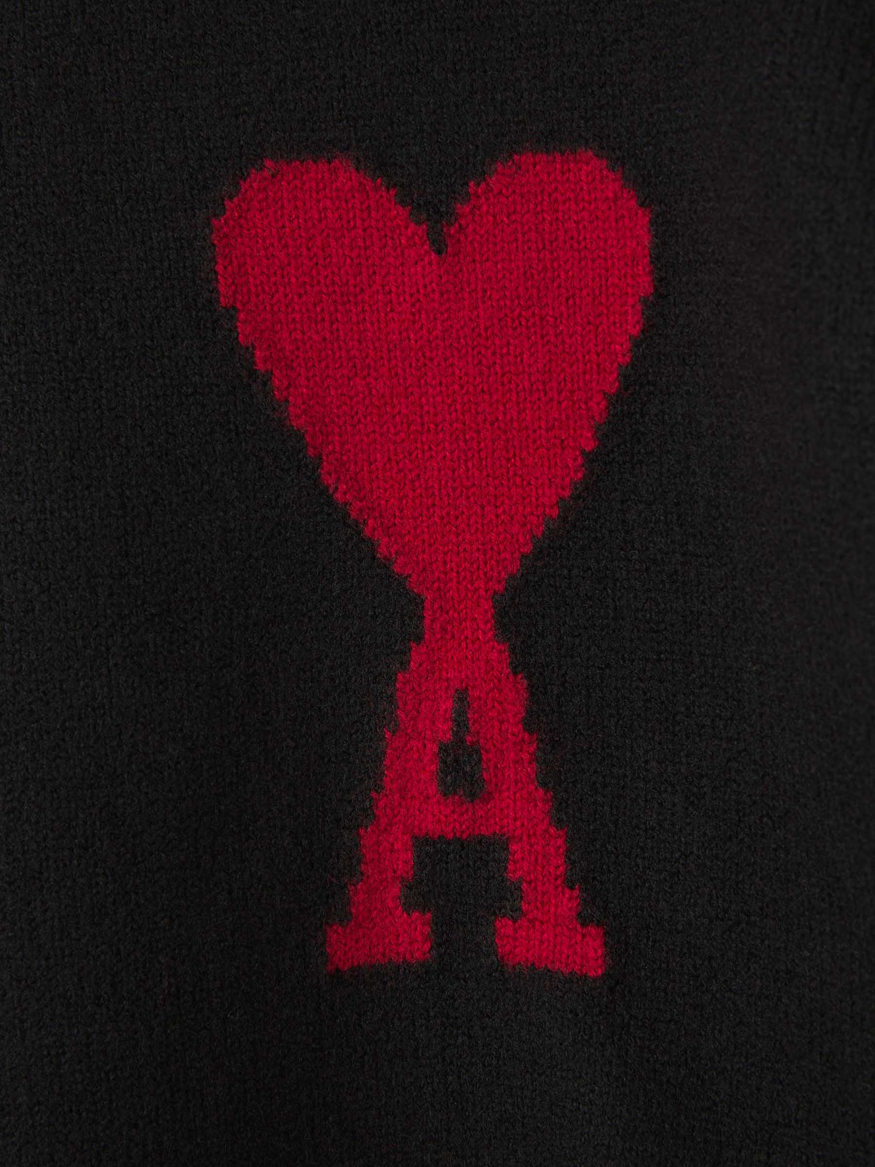 GR | Fashionable heart sweater