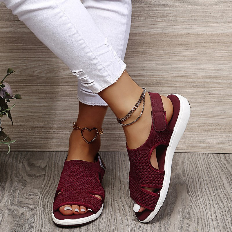 GR | Airy sandals with ergonomic footbed
