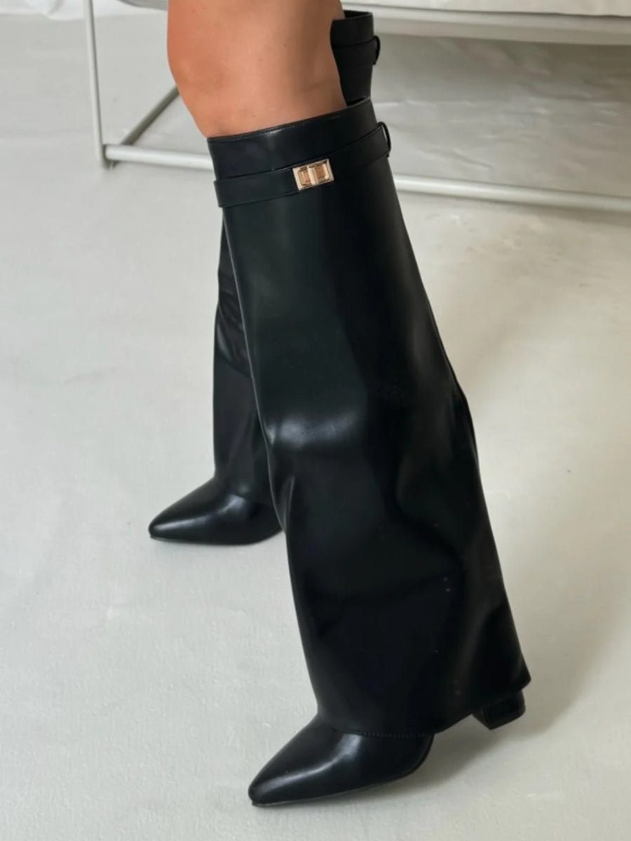 GR | Elegant women's boots made of high-quality suede with golden accents