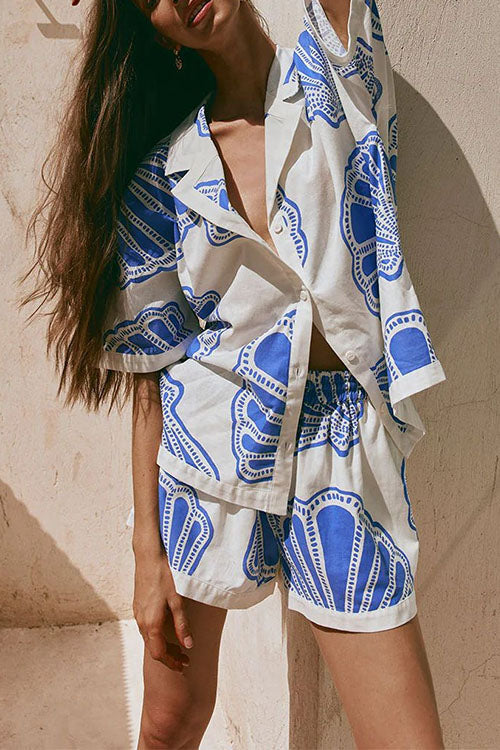 GR | Rosiedress V-neck short-sleeved shirt and shorts with drawstring waist, shell print set
