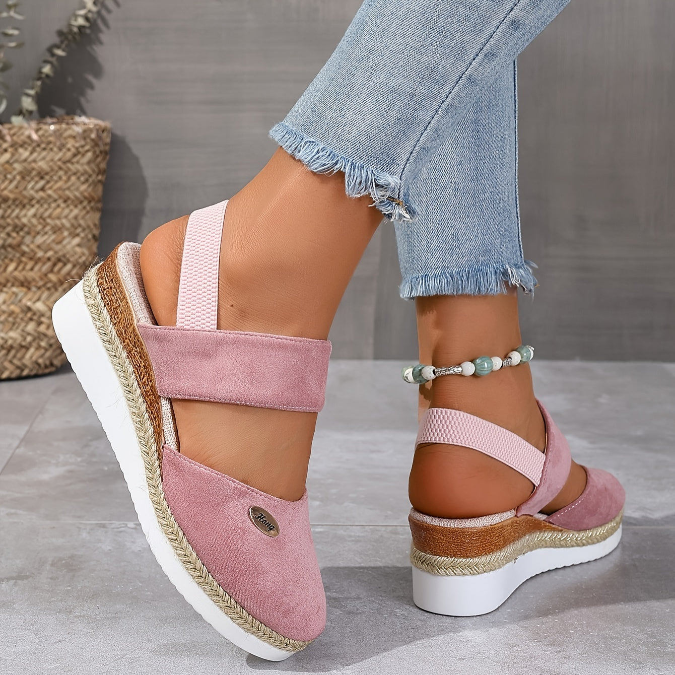 GR | Women's Platform Sandals: Non-slip, Closed Toe, Elastic Strap