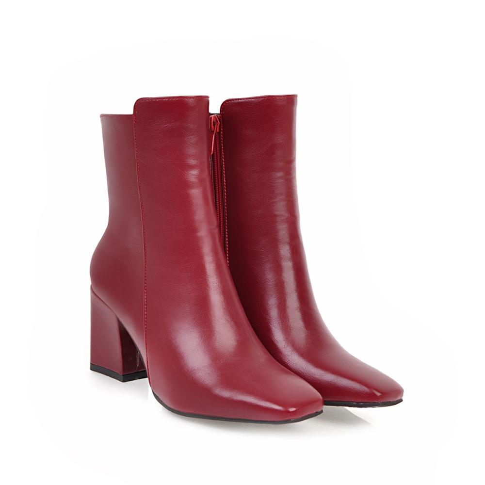 GR | High-heeled ankle boots
