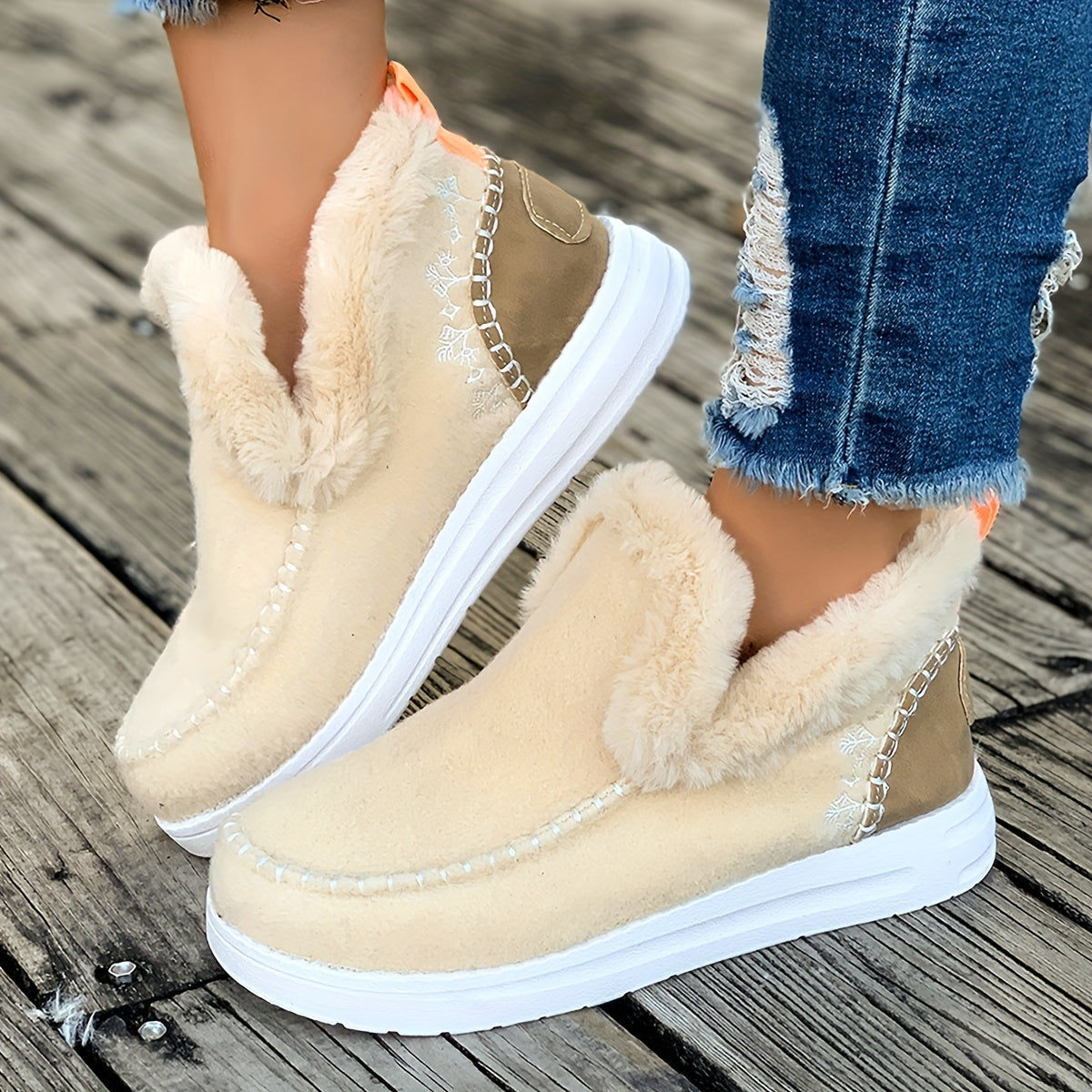 GR | Cozy winter slippers for women: fleece lining, PU sole and soft fabric construction
