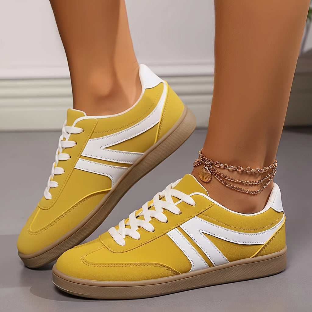 GR | Comfortable women's sneakers in solid colors