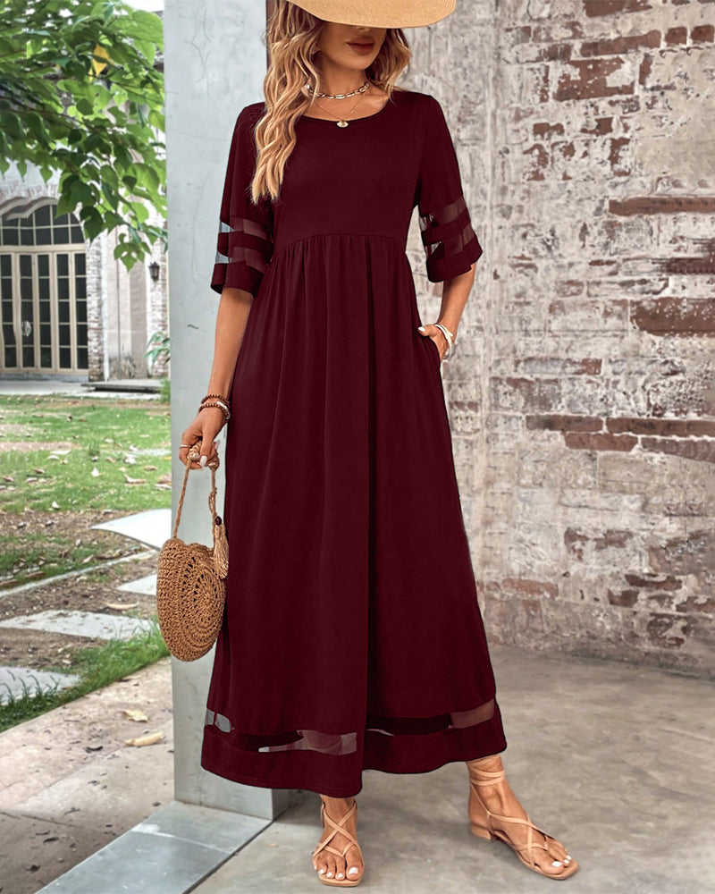 GR | Elegant dress with a round neckline