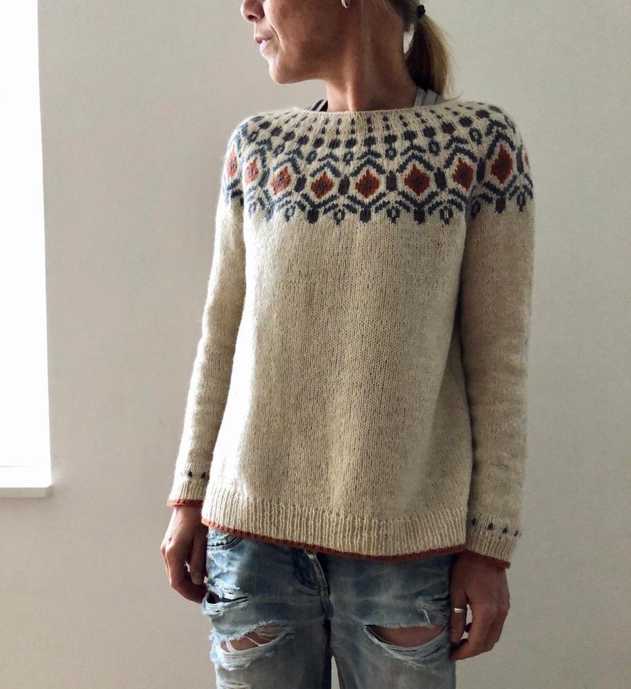 GR - Unique Sweater