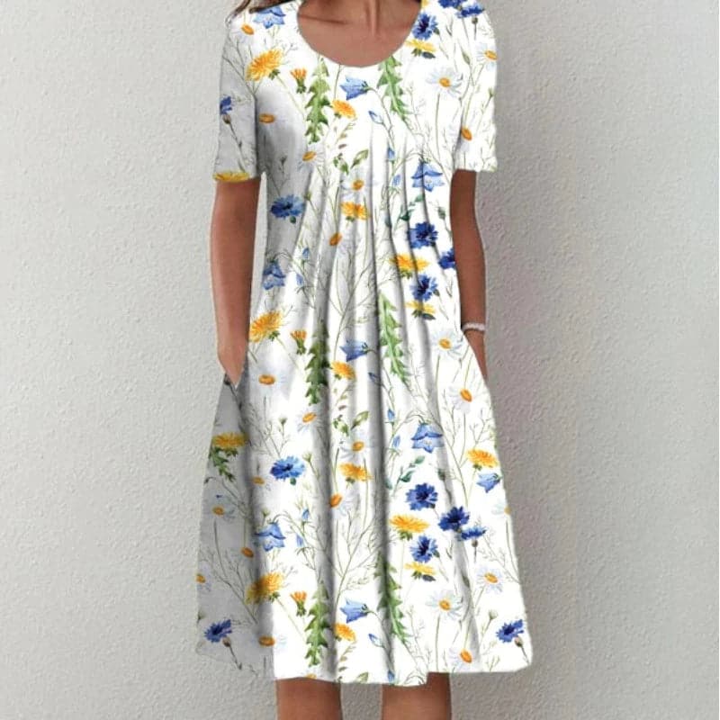 GR | A-line dress, knee-length with short sleeves, floral pattern with pockets