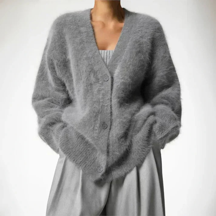 GR | Luxury Cashmere Cardigan for Women | Couture Knitted Vest