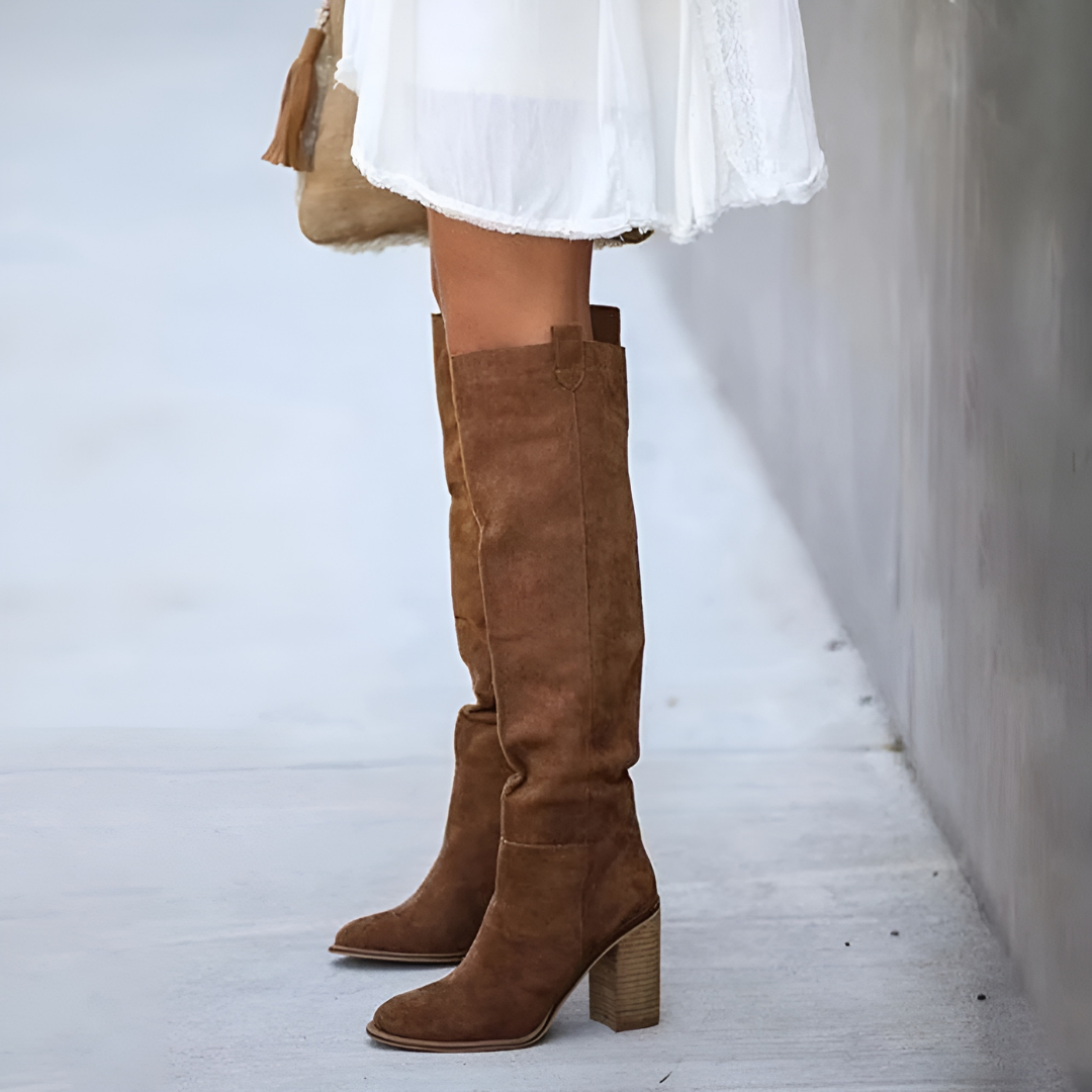 GR | High Boots with Sturdy Heel for Women for a Timeless Look