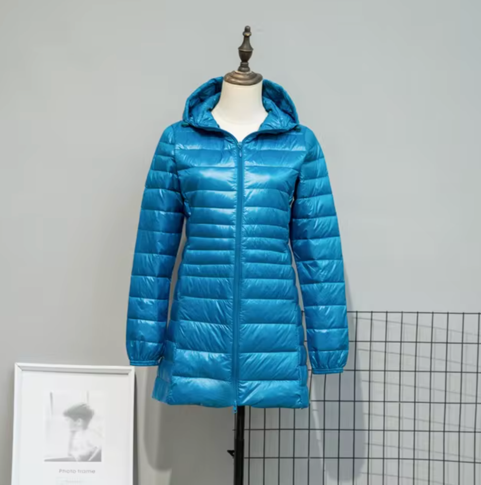 – Puffer coat with hood