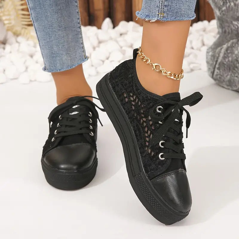 GR | Women's Lace Platform Sneakers