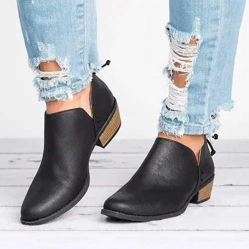 GR | Women's faux leather ankle boots with side cutout, low block heel, casual