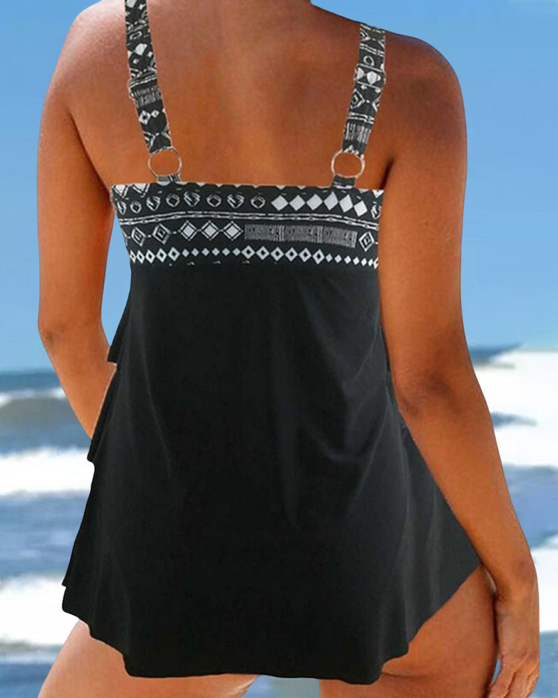 GR tankinis with geometric print