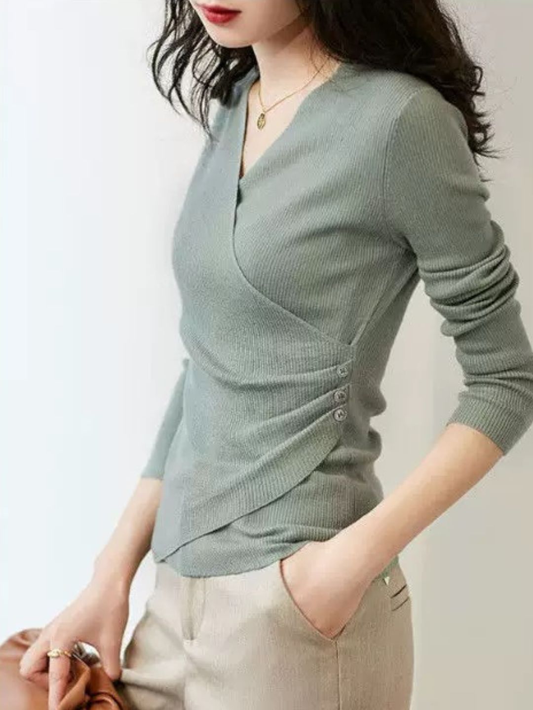 GR | Casual V-neck solid color knit top green 