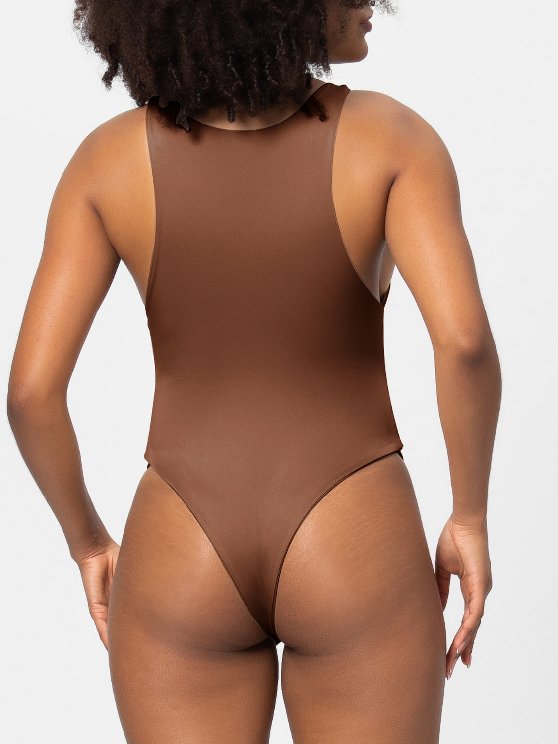 GR | Full size round-width strappy bodysuit