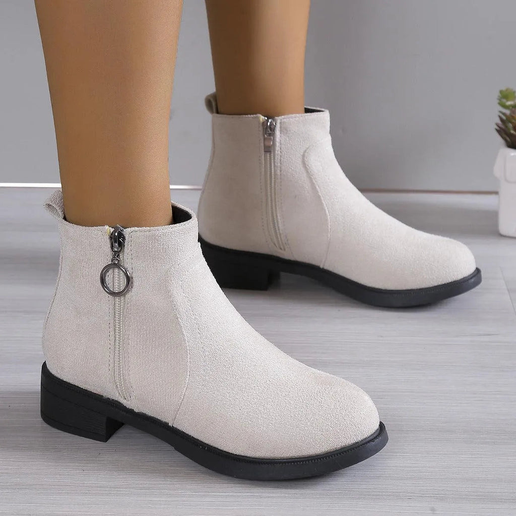 GR | Chunky heeled ankle boots