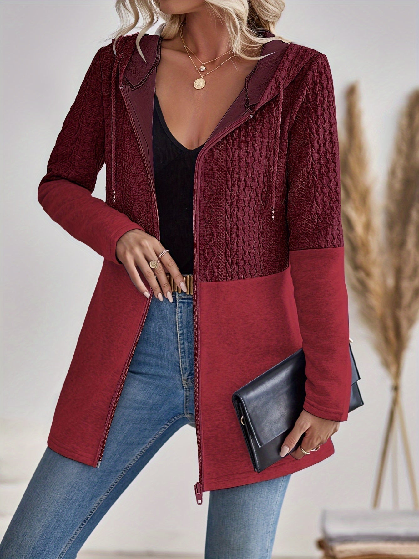 GR | Women's hooded sweatshirt with zipper