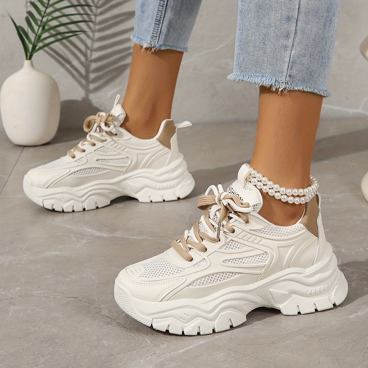 GR | Airy mesh shoes for women