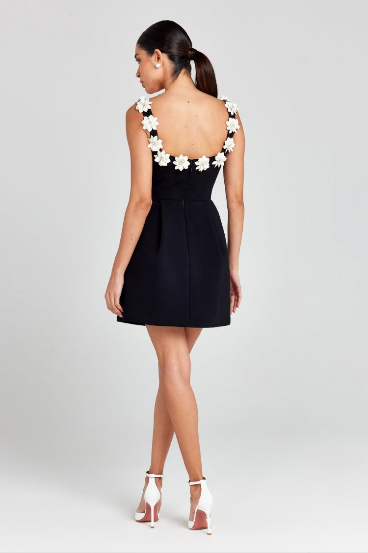 GR | Cindy Kunstperle Blumen Applikation Quadrat Ausschnitt Taschen Mini Kleid