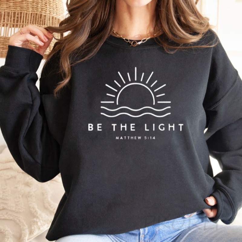 GR | Stylish sweater "BE THE LIGHT"