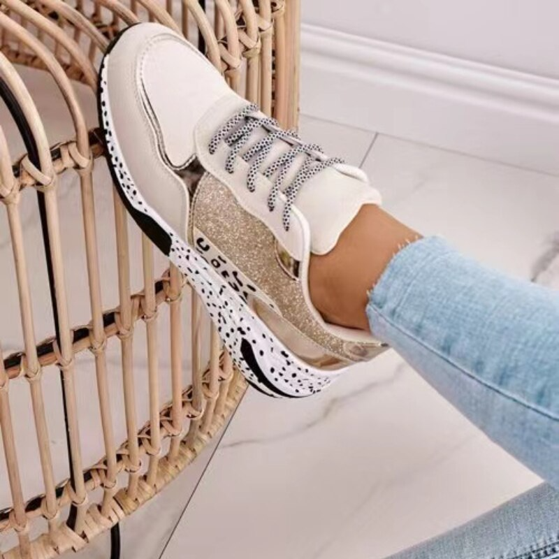 GR | Comfortable and stylish sneakers for women 