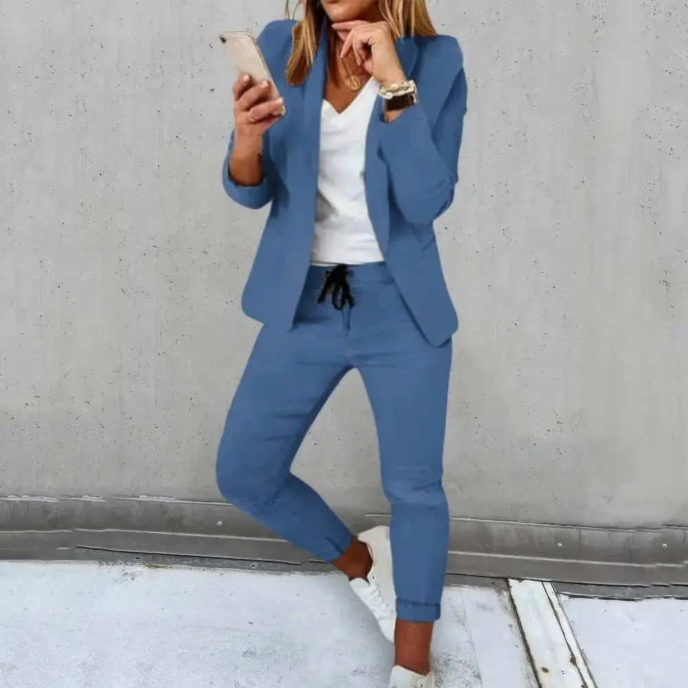 GR | Elegant Professional 2-Piece Suit