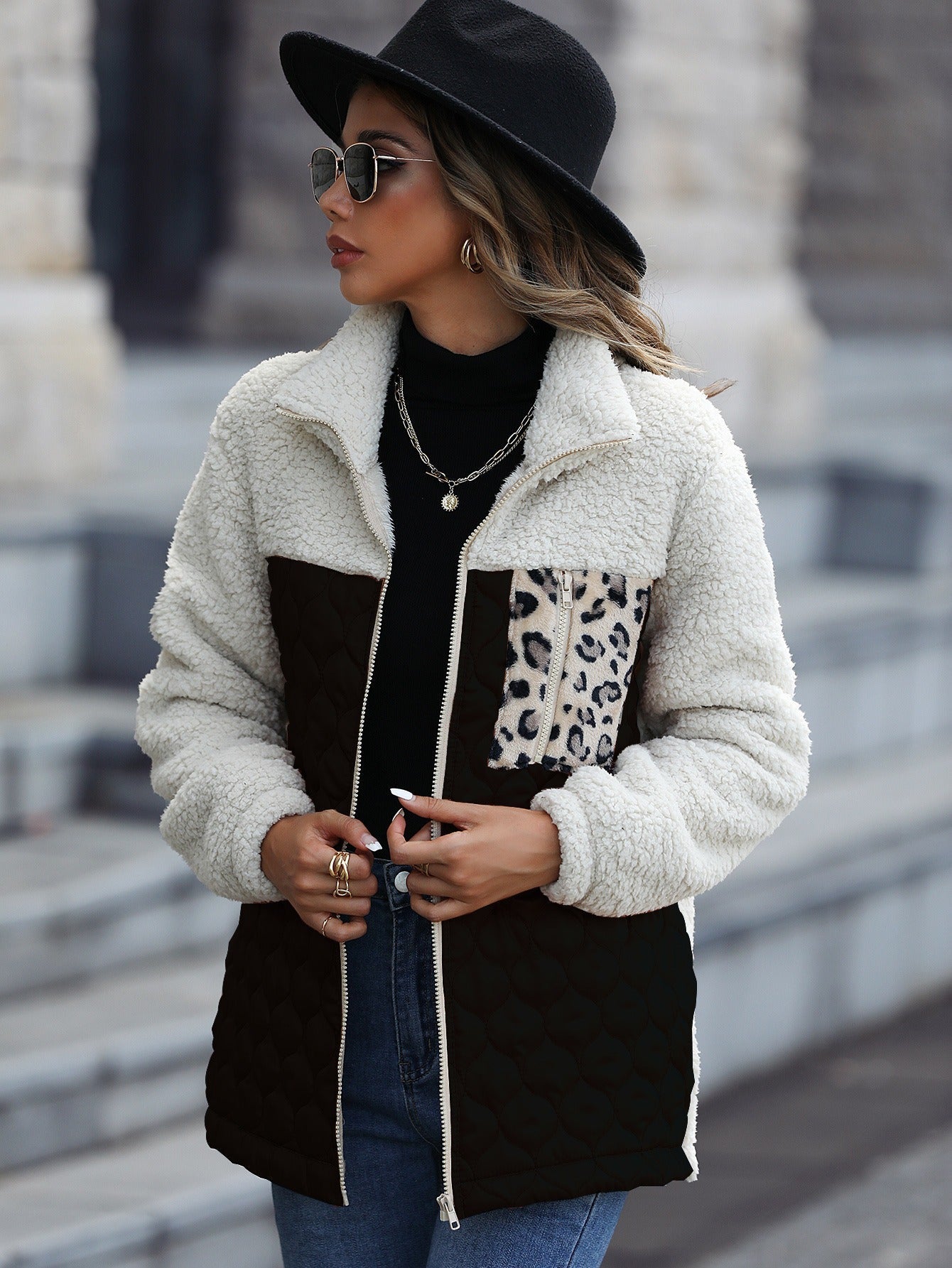 GR | Fashionable Sherpa Coat with Printed Pocket