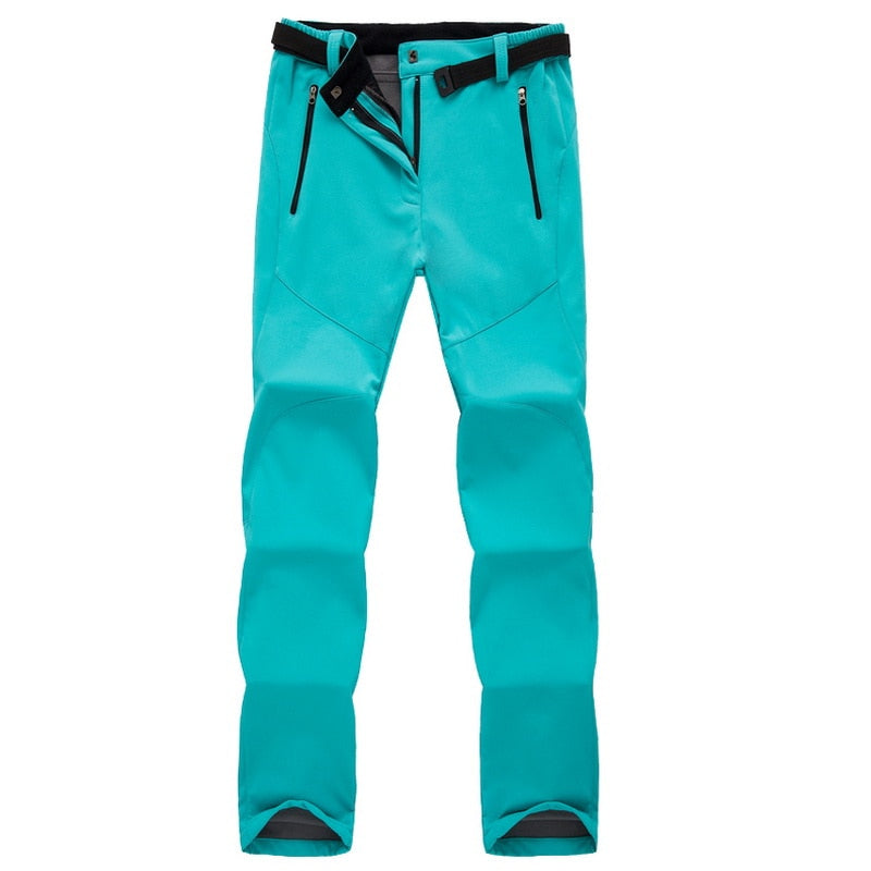 GR | Waterproof Hiking Trousers for Adventurous Women