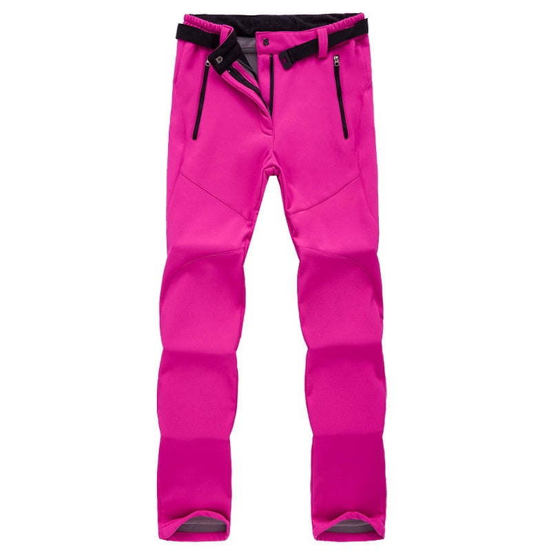 GR | Waterproof Hiking Trousers for Adventurous Women