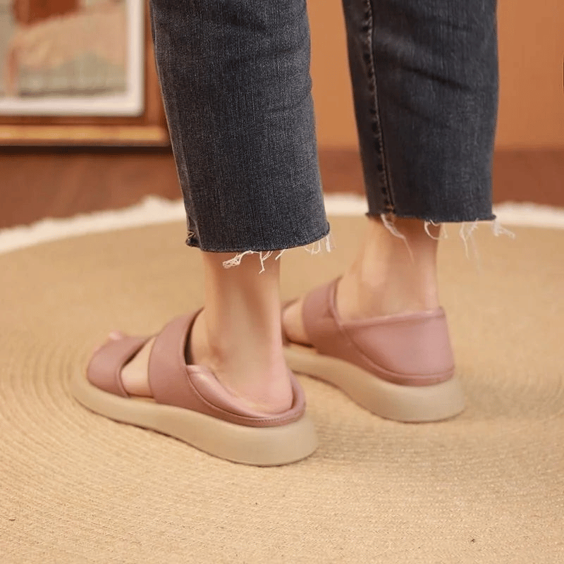 GR | Comfortable elegant sandals