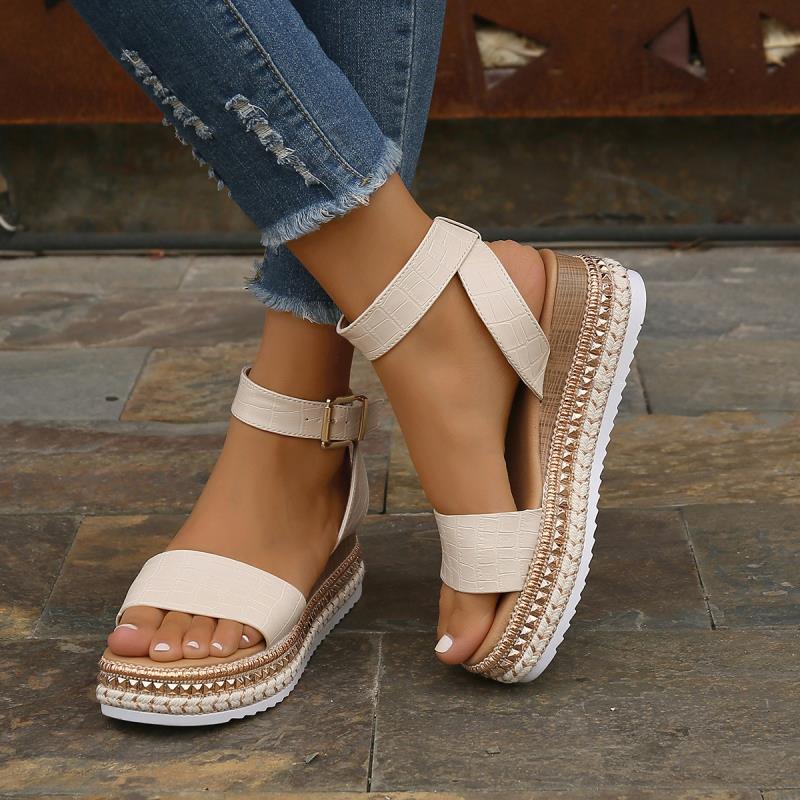 GR | Summer Sandals with Buckle Straps and Platform