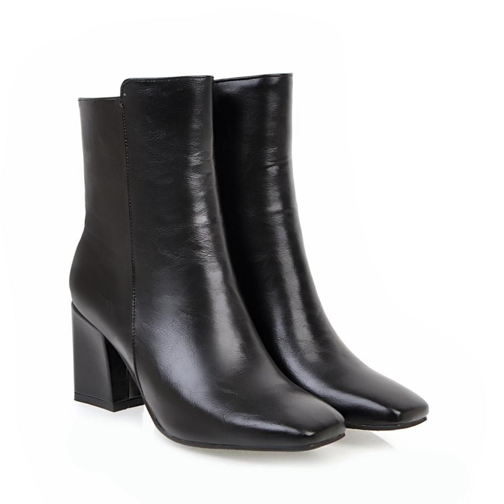 GR | High-heeled ankle boots