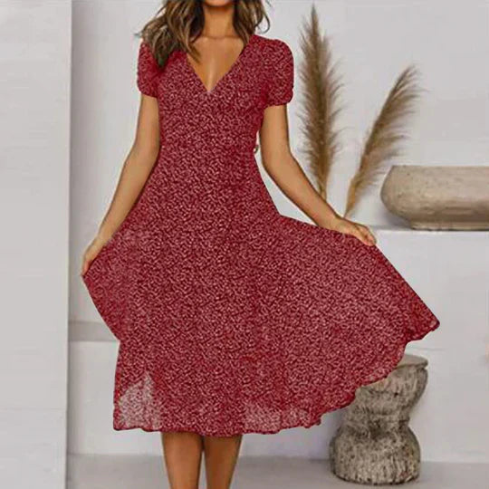 GR | A-line dress with V-neck and flowing hem