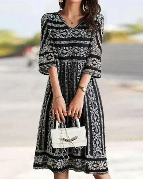 GR | Bedrucktes Midi-Kleid mit V-Ausschnitt